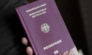 Sự khác nhau giữa người quốc tịch Đức và người có thẻ định cư