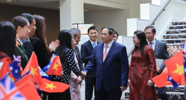 Thủ tướng đề nghị Úc công nhận cộng đồng người Việt là dân tộc thiểu số