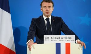 Pháp nâng cảnh báo khủng bố lên cao nhất