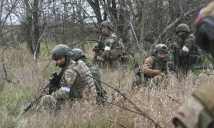 Tại sao lính dù tinh nhuệ của Nga 'mất hút' trên chiến trường Ukraine?