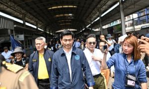 Người tị nạn đổ xô đến biên giới, Thái Lan kêu gọi Myanmar giảm bạo lực