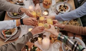 Đi họp lớp cấp 3, cảm giác thất bại xâm chiếm tâm trí: Từng học giỏi nhất mà...