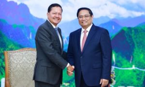 Thủ tướng đề nghị Campuchia hợp tác trong bảo vệ dòng Mekong