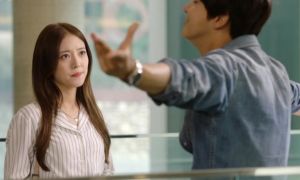 Chồng hay bình phẩm về ngoại hình phụ nữ trước mặt tôi