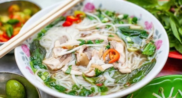 Gốc phở có phải ở TP.HCM đâu mà có tới 8 quán được Michelin Guide chọn?