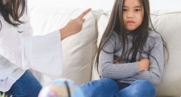 Những đứa trẻ hay bị cha mẹ la mắng lớn lên sẽ có 6 sự khác biệt đau lòng