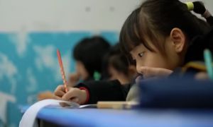 Con tôi ở châu Âu không biết học thêm là gì