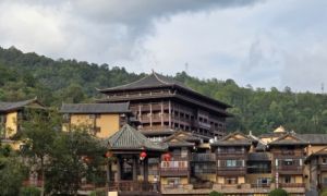 Khách Việt chi 3 triệu đồng đã được xuất ngoại, tour Trung Quốc thắng thế