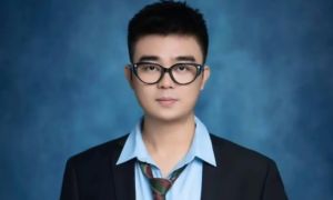 Tranh cãi gắt chuyện chàng trai 29 tuổi có 4 bằng tiến sỹ, 4 bằng thạc sỹ