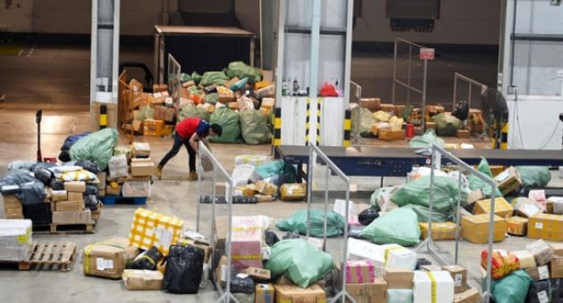 Các nước đối phó với hàng thương mại điện tử Trung Quốc ra sao?