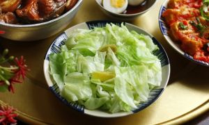 Ăn rau trước khi ăn cơm có tốt hơn?