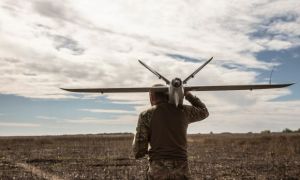 Ukraine bắt tay Estonia xây nhà máy UAV quy mô lớn