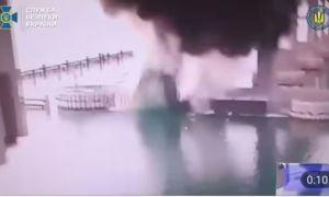 Ukraine tuyên bố tấn công cầu Crimea bằng 1.100 kg thuốc nổ