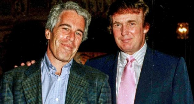 Bức ảnh chụp ông Trump cùng tỉ phú ‘ấu dâm’ Epstein gây sốt sau bài đăng của...