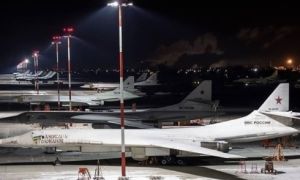 Căn cứ Tu-160 của Nga bị tập kích: Ukraine đánh phủ đầu trước đợt không kích lớn