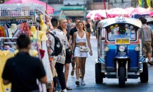 Thái Lan chặn du khách vào Campuchia