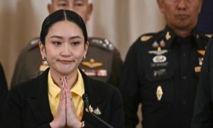 Nước đi toan tính của thủ tướng Thái Lan trước viễn cảnh bị đình chỉ chức vụ