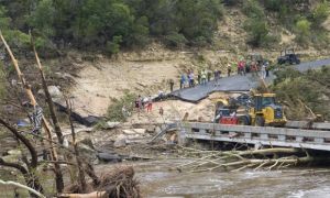 Người chết do lũ ở Texas tăng lên 67, ông Trump ban bố tình trạng thảm họa