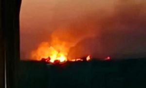 Ukraine tiếp tục tấn công căn cứ không quân Nga, phá hủy máy bay, kho chứa bom