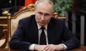 Putin ký luật cho người nước ngoài nhập ngũ