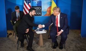 Trump khẳng định viện trợ quân sự tối đa cho Ukraine giữa căng thẳng với Nga