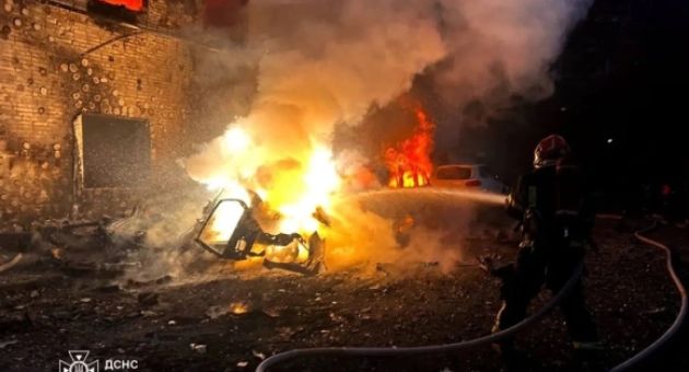 Nga đổi chiến thuật, tấn công phá hoại ồ ạt vào các thành phố xa tiền tuyến...