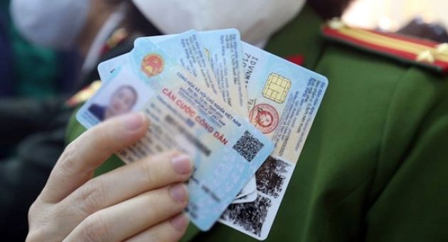 Định cư nước ngoài, muốn làm thẻ căn cước công dân có cần về Việt Nam?