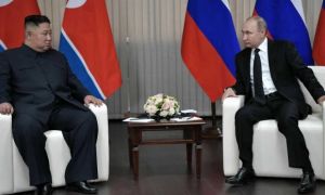 Nga ngụy trang sự suy yếu quân sự bằng lời nói dối và sự phụ thuộc vào Triều...