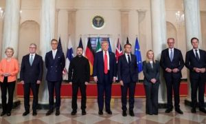 Donald Trump và những lời lẽ khoa trương đầy hoài nghi: Lịch sử lặp lại với...