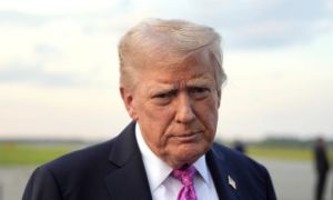 Ông Trump: Venezuela sẽ trả giá nếu không tiếp nhận người di cư