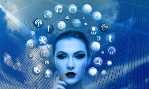 Năm người Việt bị bắt vì trồng cần sa